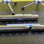 高出力 2000W 青色レーザーポインタービデオ 電池のインストール