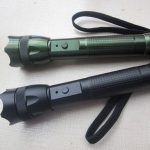 「激安」最新技術  500mW 緑レーザーポインター