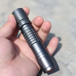 593nm 10mW 黄色レーザーポインター レーザー懐中電灯 信号灯 レーザーポインティング
