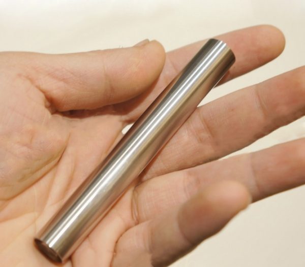 485nm 100mW 小型レーザーポインター 携帯用レーザーペン 青色レーザービーム