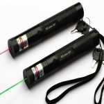 激安！200mw グリーン & 200mw 赤色    2 個  レーザーポインター